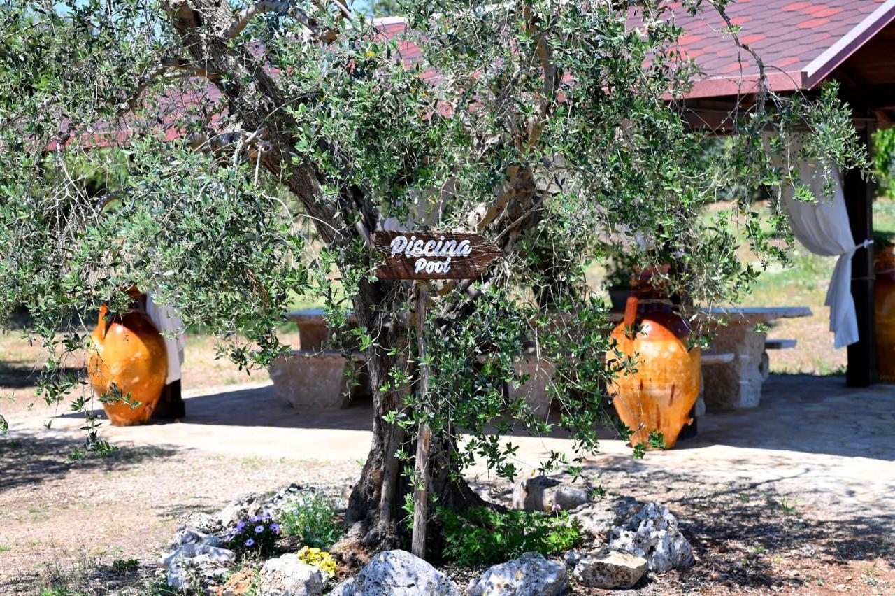 Masseria Peppeturro Cisternino Luaran gambar