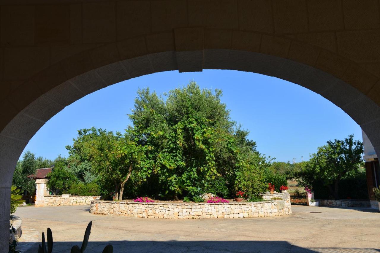 Masseria Peppeturro Cisternino Luaran gambar
